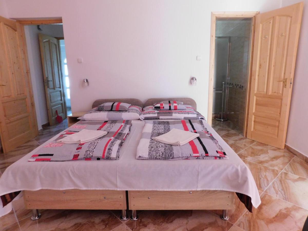 Szamoca Vendeghaz Otel Miskolc Dış mekan fotoğraf