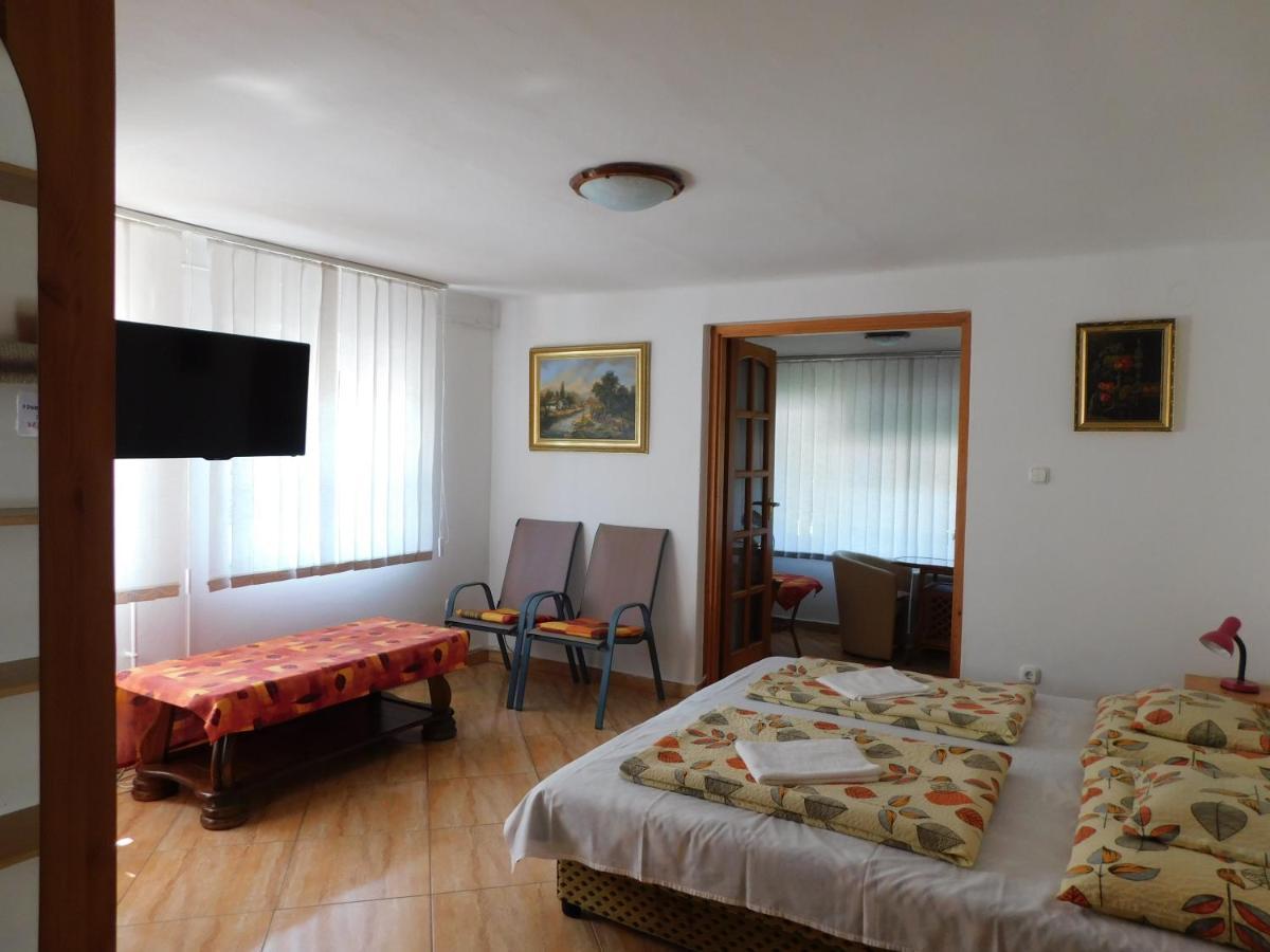 Szamoca Vendeghaz Otel Miskolc Dış mekan fotoğraf
